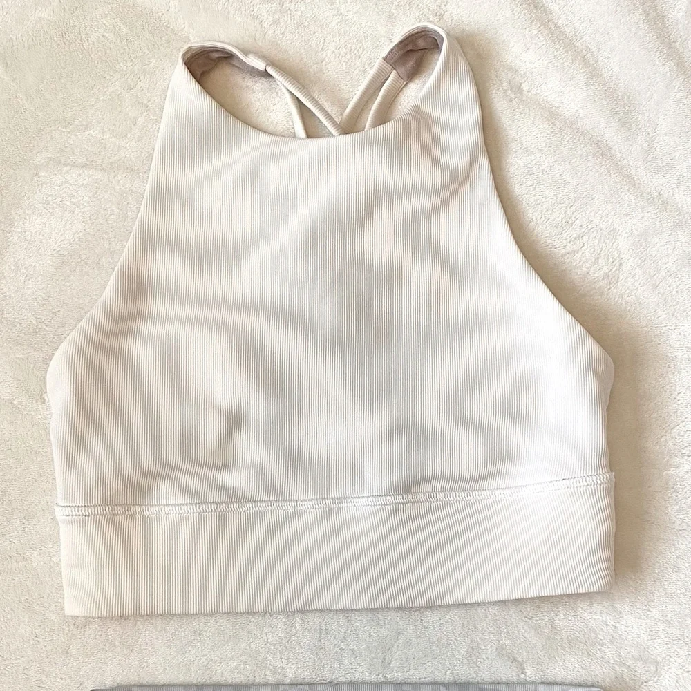 SOLD Lululemon Energy High-Neck Longline Ribbed Bra Size 4 White - Picture 6 of 7